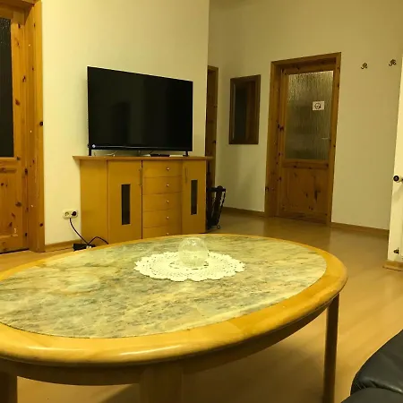 Ferienwohnung Bei Marburg 2 *